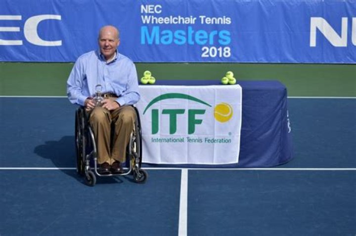 Rick Draney inducted into International Tennis Hall of Fame